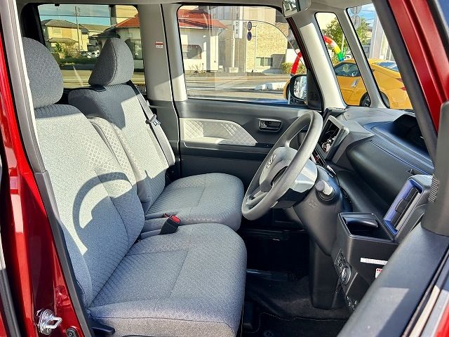 DAIHATSU TANTO 2022 Image 31