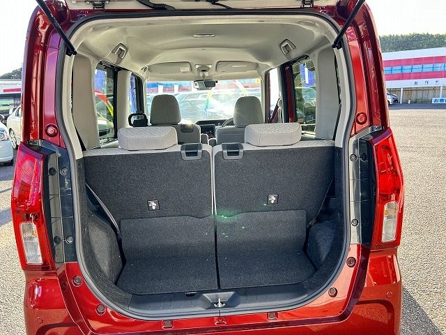 DAIHATSU TANTO 2022 Image 31