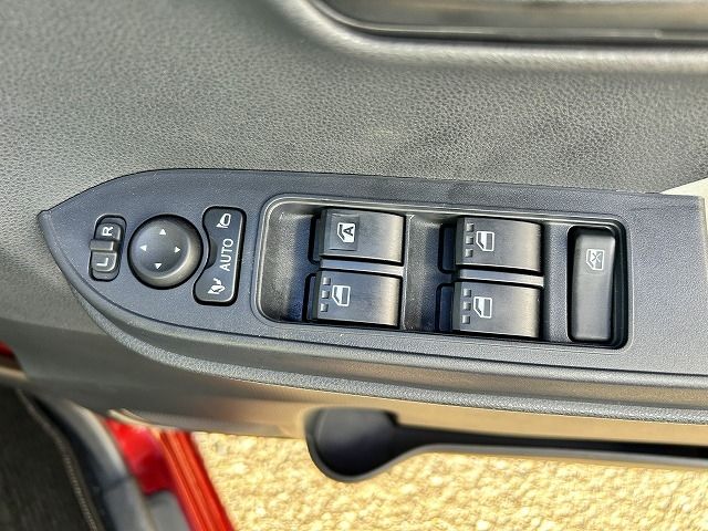 DAIHATSU TANTO 2022 Image 31