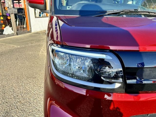 DAIHATSU TANTO 2022 Image 31