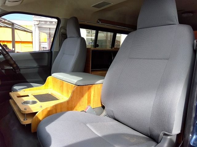 TOYOTA HIACE WAGON 2006 Image 31