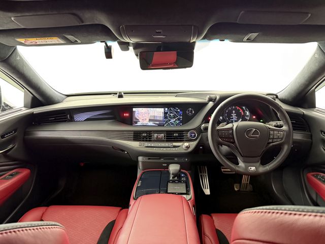 TOYOTA LEXUS LS500H 2020 Image 31