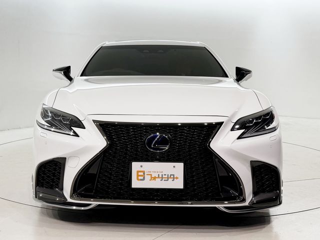 TOYOTA LEXUS LS500H 2020 Image 31