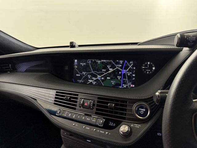 TOYOTA LEXUS LS500H 2020 Image 31