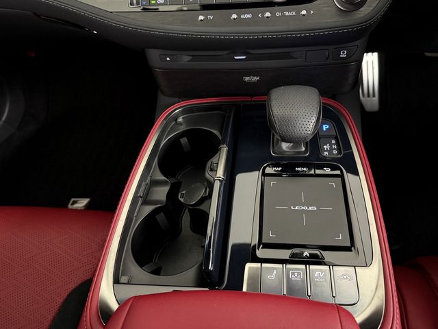 TOYOTA LEXUS LS500H 2020 Image 31