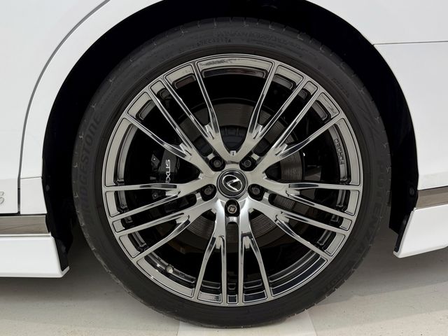 TOYOTA LEXUS LS500H 2020 Image 31