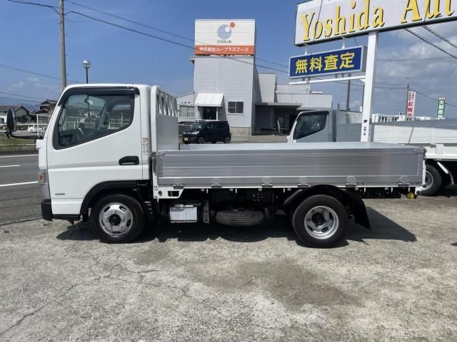 MITSUBISHI CANTER 2019 Image 31