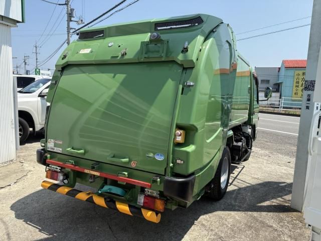 MITSUBISHI CANTER 2013 Image 31