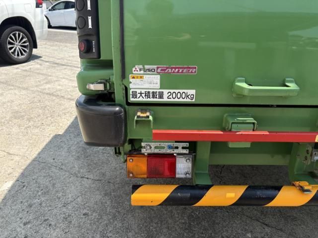 MITSUBISHI CANTER 2013 Image 31