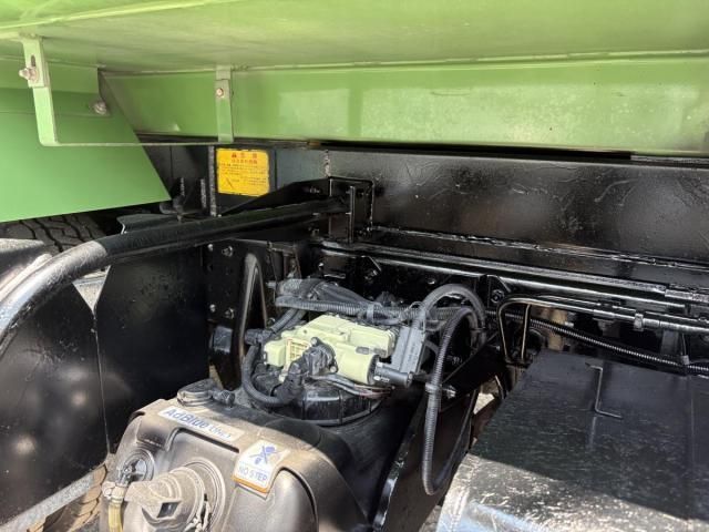 MITSUBISHI CANTER 2013 Image 31