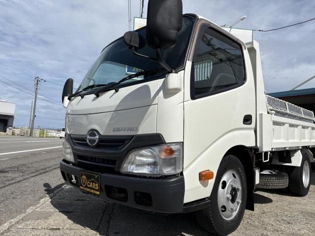 HINO DUTRO 2012 Image 31