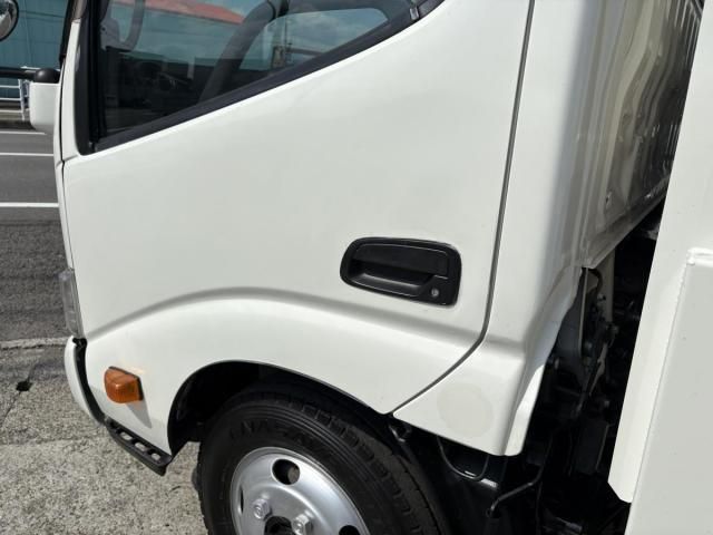 HINO DUTRO 2019 Image 31