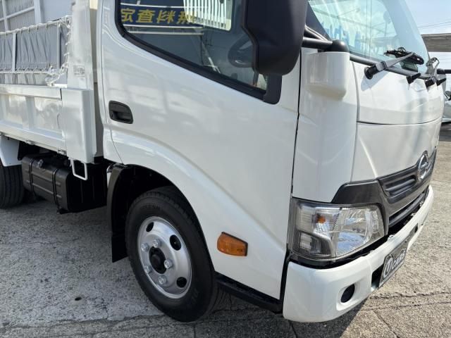 HINO DUTRO 2019 Image 31