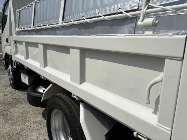 HINO DUTRO 2019 Image 31