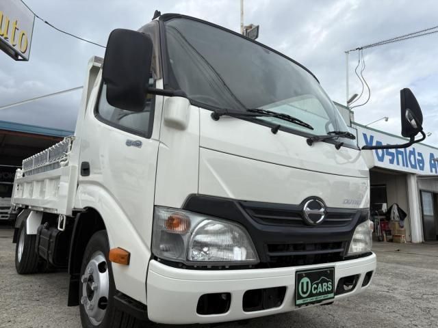 HINO DUTRO 2012 Image 31