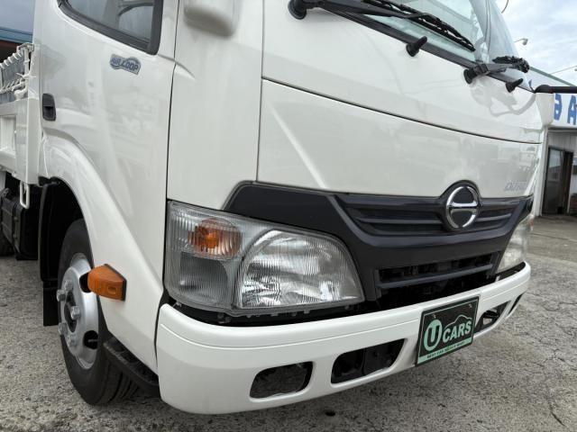 HINO DUTRO 2012 Image 31