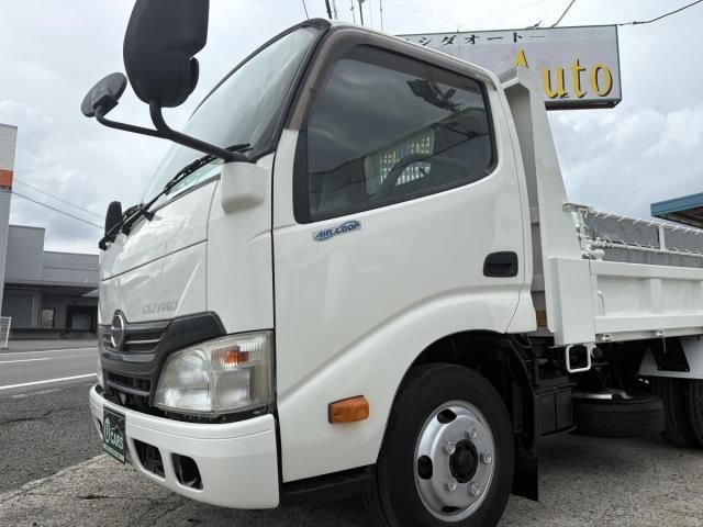 HINO DUTRO 2012 Image 31