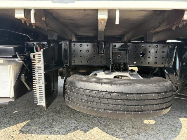 MITSUBISHI CANTER 2014 Image 31