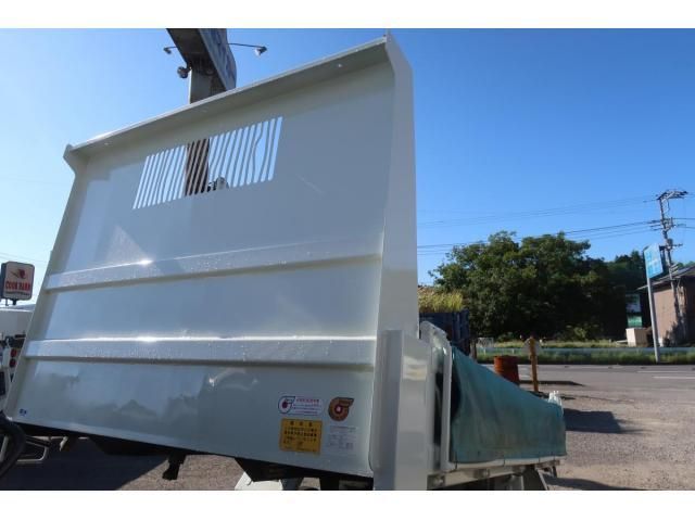 MITSUBISHI CANTER 2018 Image 31