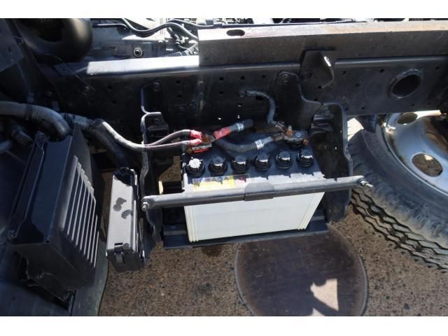 MITSUBISHI CANTER 2018 Image 31