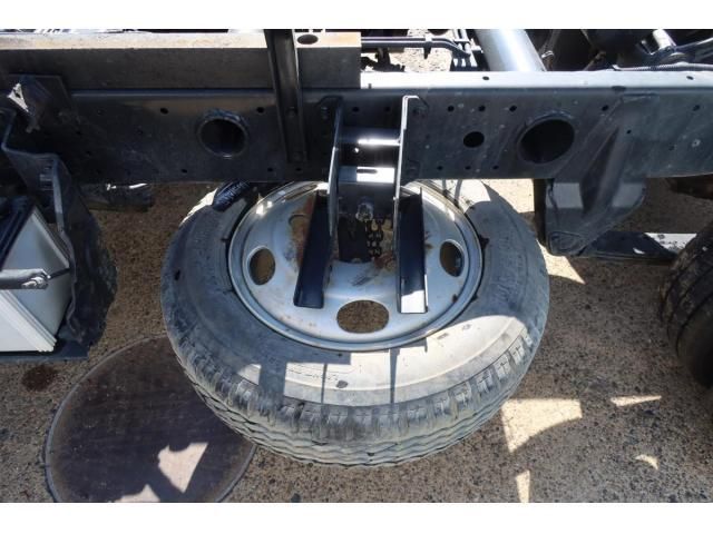 MITSUBISHI CANTER 2018 Image 31