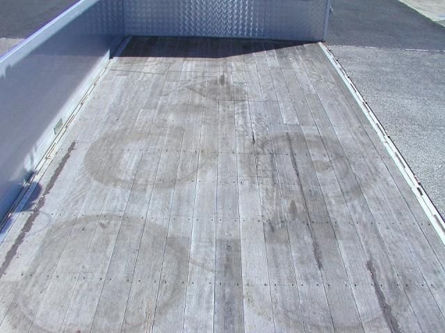 MITSUBISHI FUSOU FIGHTER 2014 Image 31