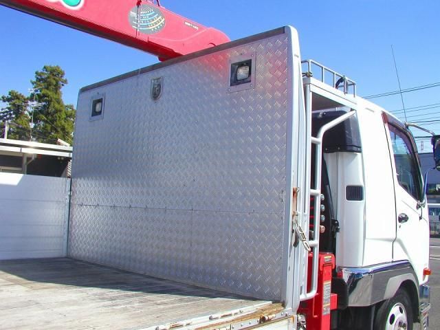 MITSUBISHI FUSOU FIGHTER 2014 Image 31