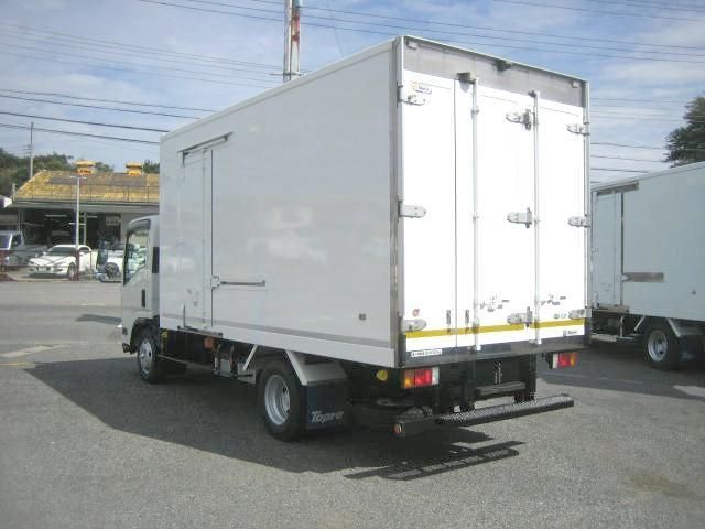 ISUZU ELF 2020 Image 31