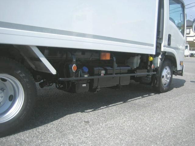 ISUZU ELF 2020 Image 31