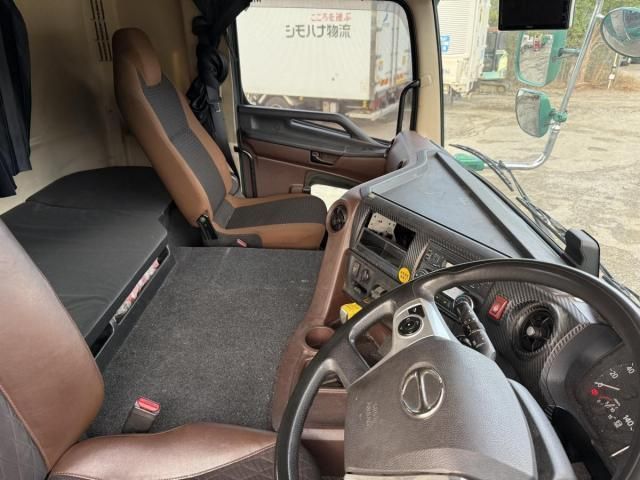 HINO PROFIA 2018 Image 31