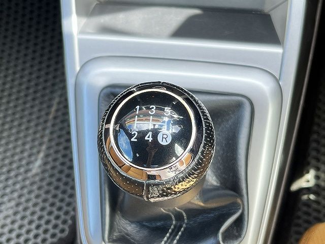 DAIHATSU COPEN 2015 Image 31