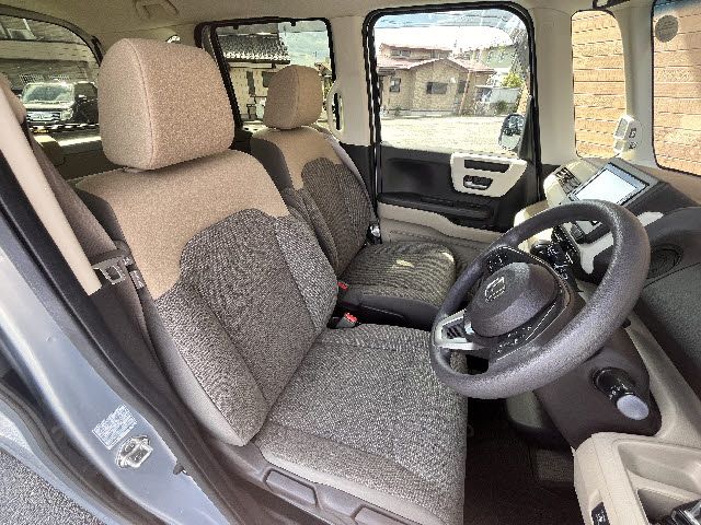 HONDA N BOX 4WD 2019 Image 31