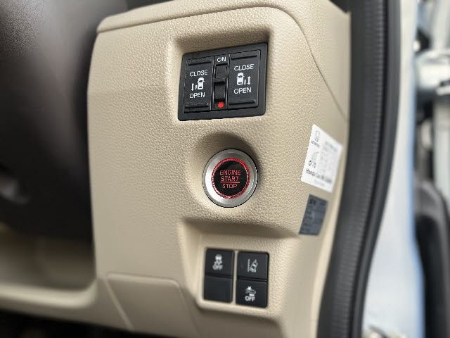 HONDA N BOX 4WD 2019 Image 31