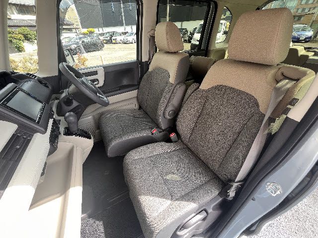 HONDA N BOX 4WD 2019 Image 31