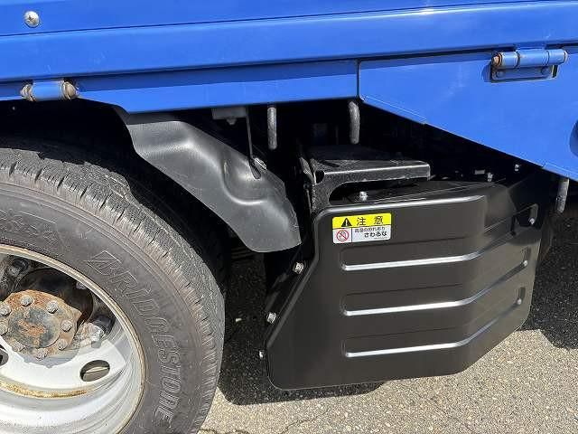 ISUZU ELF 2017 Image 31