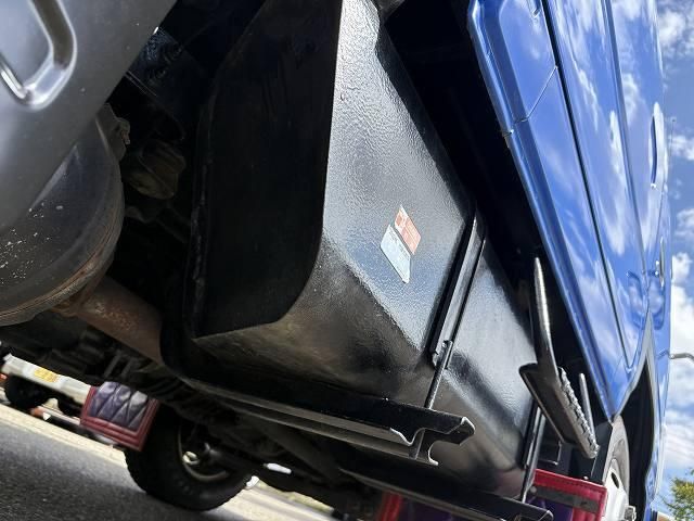 ISUZU ELF 2017 Image 31