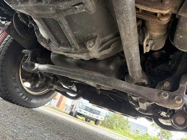 ISUZU ELF 2017 Image 31