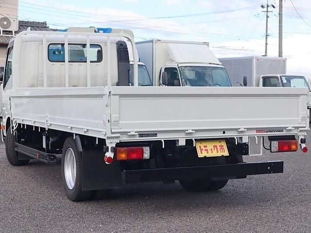 HINO DUTRO 2020 Image 31