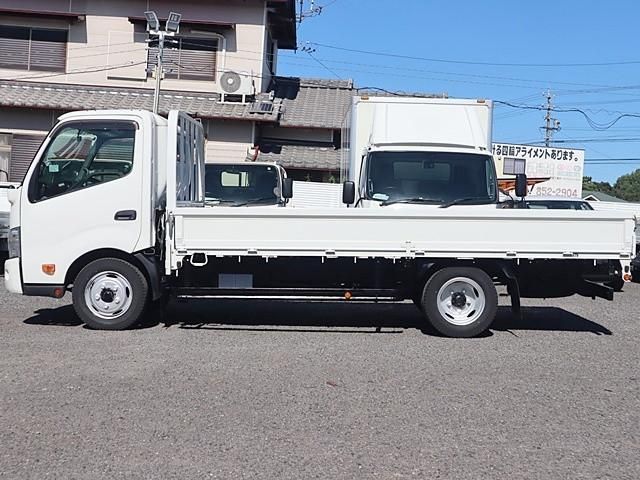 HINO DUTRO 2020 Image 31