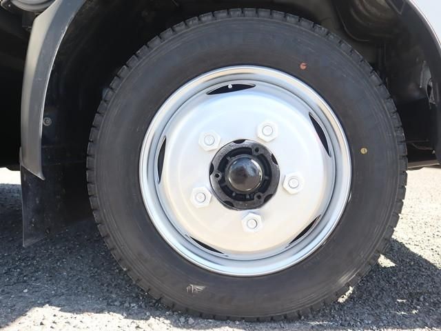 HINO DUTRO 2020 Image 31