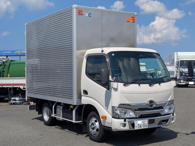 HINO DUTRO 2024 Image 31