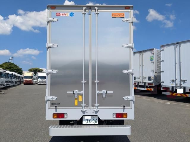 HINO DUTRO 2024 Image 31