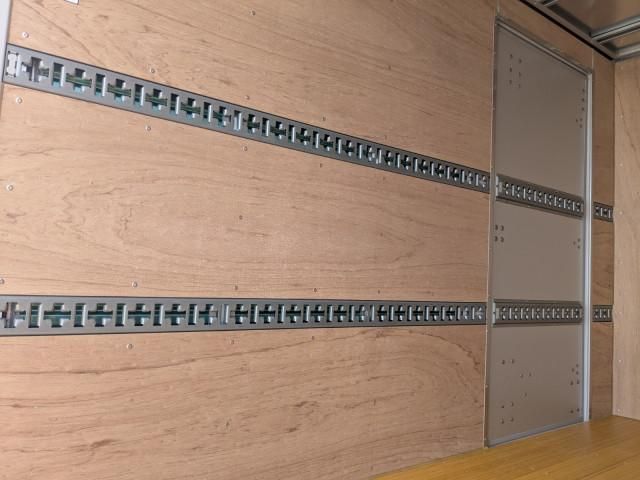 HINO DUTRO 2024 Image 31