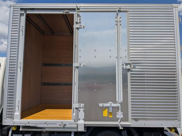 HINO DUTRO 2024 Image 31