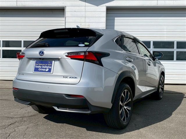 TOYOTA LEXUS NX300H AWD 2014 Image 31