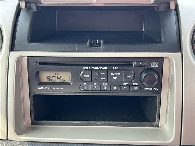 DAIHATSU MIRA GINO 2004 Image 31