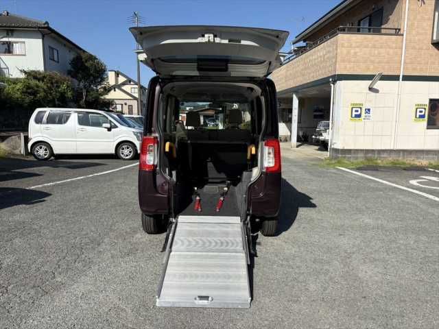 DAIHATSU TANTO 2015 Image 31