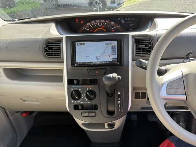 DAIHATSU TANTO 2015 Image 31