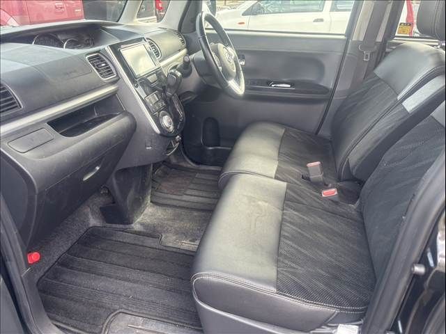 DAIHATSU TANTO CUSTOM 2017 Image 31