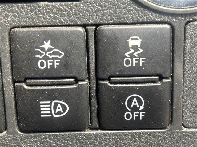 DAIHATSU TANTO CUSTOM 2017 Image 31